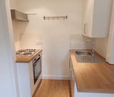 Studio to rent - Photo 5