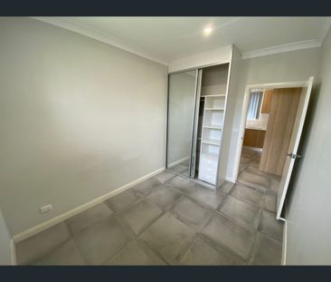 8A Bourke Street, Smithfield, NSW 2164 - Photo 4