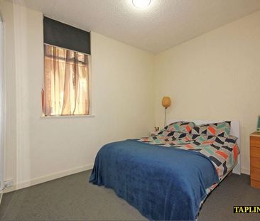 2/23 Moseley Street, Glenelg - Photo 1