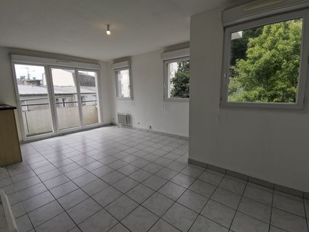 APPARTEMENT BREST – 3 PIÈCE(S) – 54 M2 - Photo 2