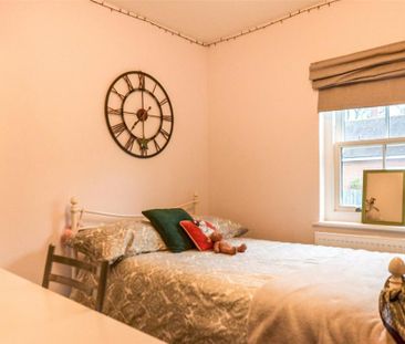 3 bedroom detached house to rent - Photo 4