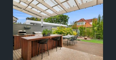 Newly Refurbished Family Home with Stylish Interiors & Exceptional Outdoor Entertaining - Photo 5