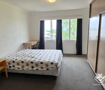 Furnished One Bedroom Unit in Central Annerley - Photo 5