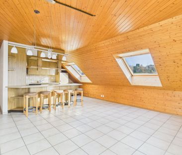 Generous 3.5-room apartment with pool & mountain view Your new home... - Photo 6