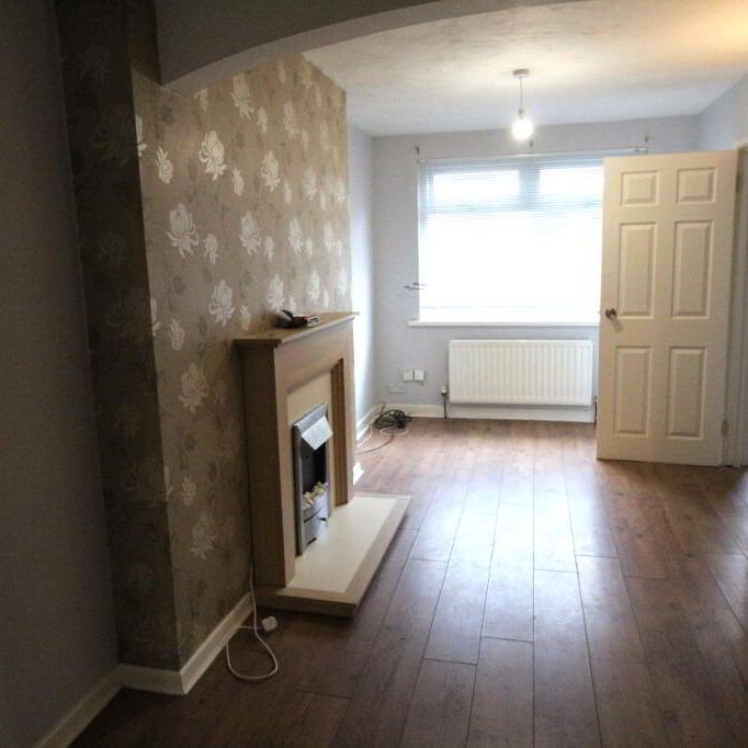 14 Herbert Avenue, Larne, BT40 1NL - Photo 1