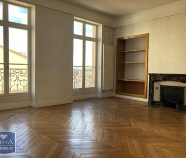 Location Appartement 3 pièces 86m² MACON 71000 - Photo 2