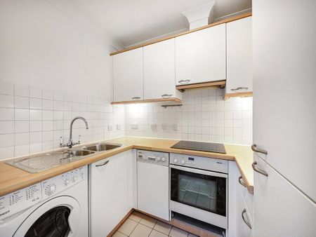 1 bedroom apartment to rent - Photo 3