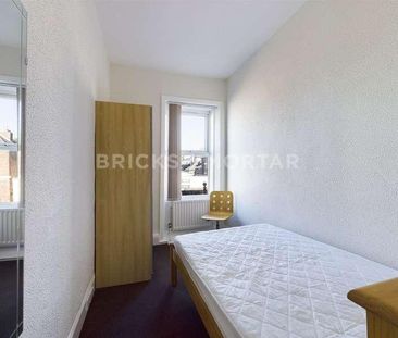 (? Pppw) Heaton Hall Road, Heaton, NE6 - Photo 2