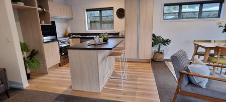 Nearly New 3 bedroom house, in Wainuiomata - Photo 5