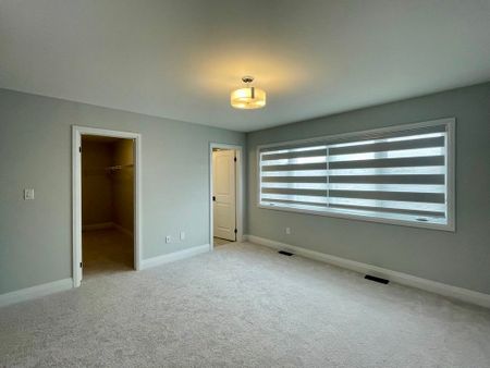 For Lease - 14 Sweet Cicely Street, Springwater, Ontario - Photo 4