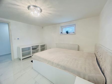 Pronájem bytu 2+kk 55 m² - Photo 2