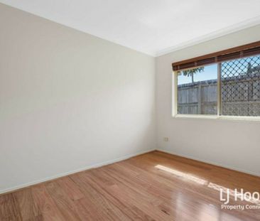 Glenwood Estate - Solar Power - Photo 2