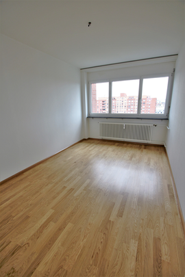 3.5-ZIMMERWOHNUNG NÄHE CLARAMATTE - Foto 1