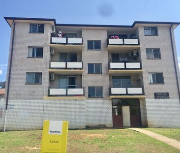 Home For Rent - Photo 3