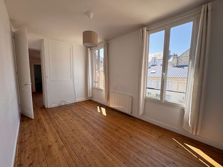 Location Appartement 2 pièces 48m² - Photo 5