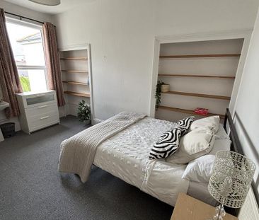 5 bedroom terraced house to rent - Photo 5