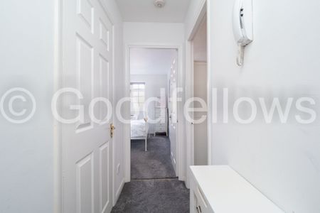 Heron Court, 18 Wilkins Close, CR4 - Photo 5