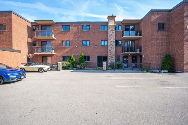 For Lease - 1212 Fennell Avenue Unit# 303, Hamilton, Ontario - Photo 1