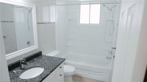 For Lease - 1072 Jalna Boulevard Unit# MAIN, London South, Ontario - Photo 1