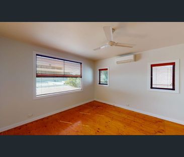 Family home in the heart of Carlton - Photo 4