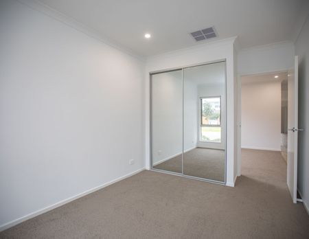 STUNNING STONEHILL - Photo 5