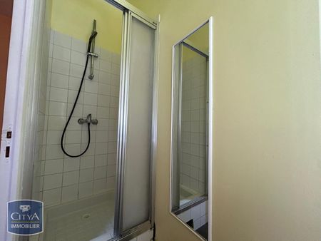 Location Appartement 2 pièces 20m² NIORT 79000 - Photo 4
