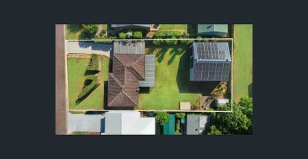 Discover your ideal rental home in charming Palmwoods! - Photo 4