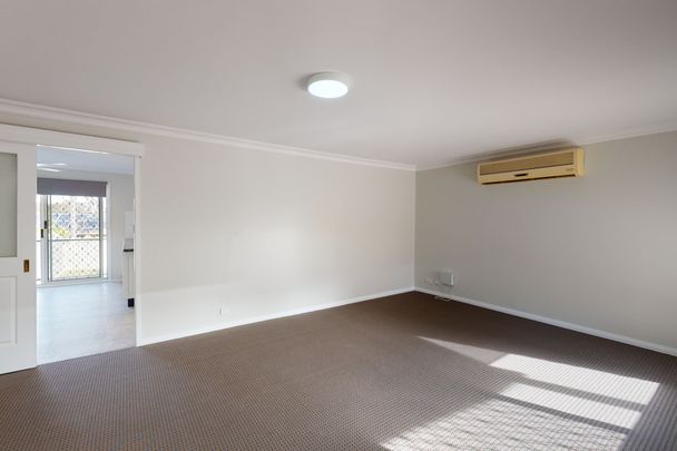 13 Pitcairn Street, Ashtonfield NSW 2323 - Photo 1