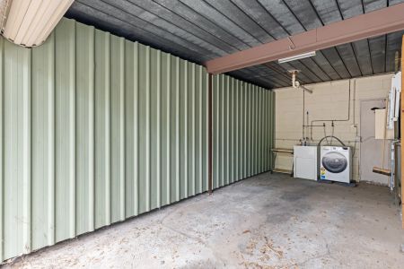 Centrally located unit - Photo 2