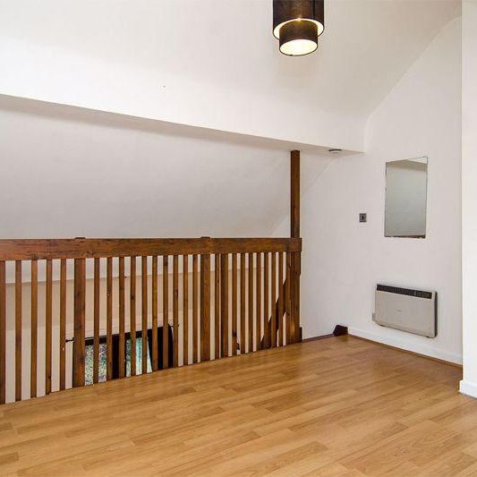 2 bedroom property to rent - Photo 1