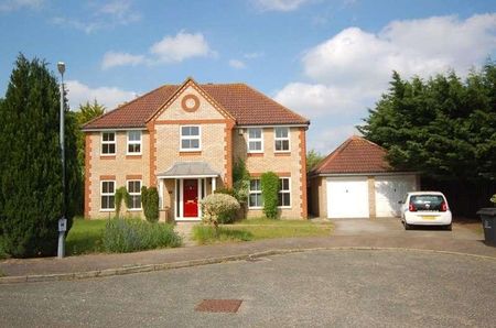 Arlington Way, Thetford, Norfolk, IP24 - Photo 3