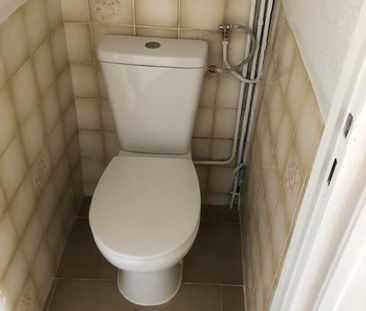 Location Appartement 2 pièces 31m² VILLEURBANNE 69100 - Photo 4