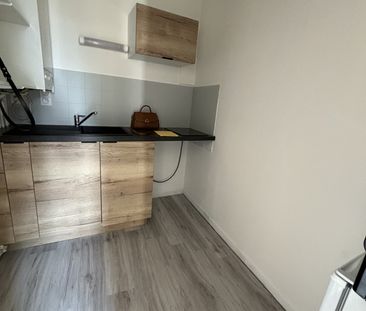 Location Appartement 3 pièces 45m² SAUMUR 49400 - Photo 5