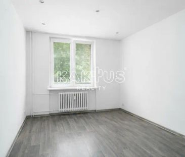 Podnájem družstevního bytu 3+1[77 m - Photo 2