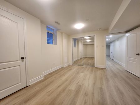 For Lease - 3 cedarvalley Boulevard, Brampton, Ontario - Photo 5