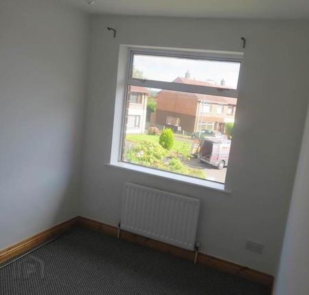 114 Erinvale Avenue, Belfast, BT10 0FP - Photo 4