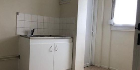 Location : Appartement 4 pièces 67 m2 – VALENTIGNEY - Photo 3