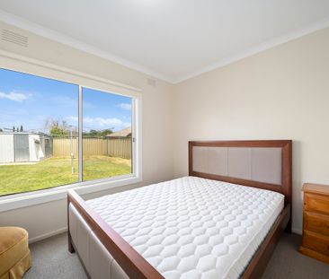 4 BEDROOM HOME NEXT TO GV HEALTH! - Photo 6