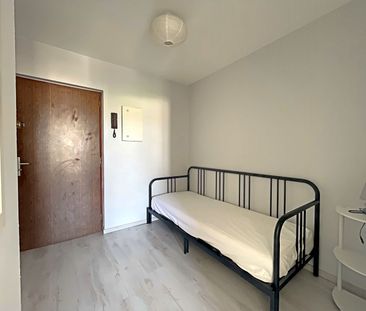 Location Appartement 2 pièces 27m² - Photo 4