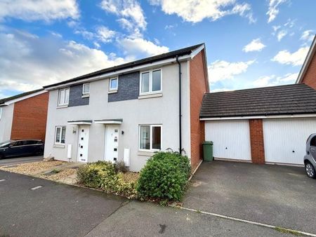 Chessel Drive, Patchway, Bristol - Photo 2