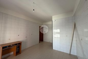 5 locali in affitto