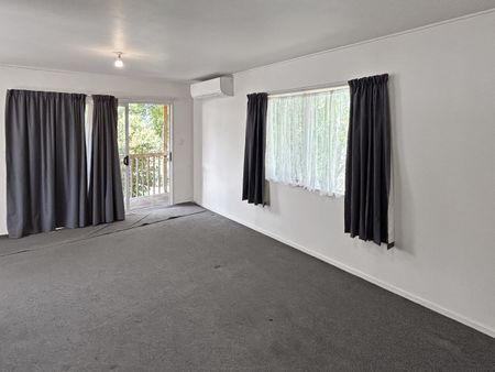 2 bedroom standalone house! - Photo 2