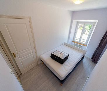 Location appartement 1 pièce 27.6 m² Issoire 63500 - Photo 1