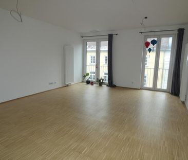 Helle 2-Zimmer-Wohnung im Herzen der Stadt - Photo 3