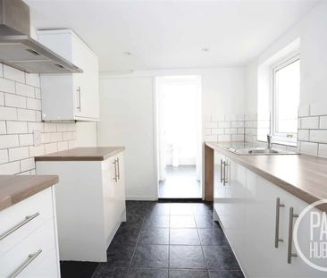 Commodore Road, Lowestoft - Photo 1