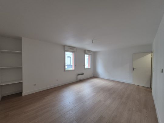 Location Appartement 2 pièces 52m² WASQUEHAL 59290 - Photo 1
