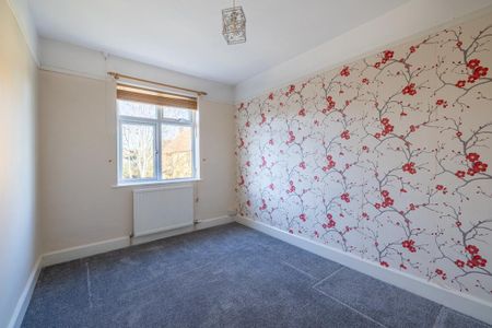 4 bedroom detached house to rent - Photo 5