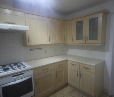 Marlborough Road, TF1 5LN - £875 pcm - Photo 3