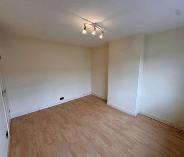 Waverley Road, London, SE25 - Photo 4