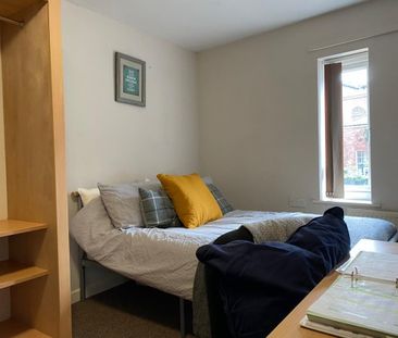 4 Bed - Flat 2, Cathedral Court â€“ 4 Bed - Photo 4